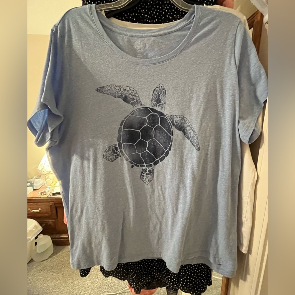 Women’s plus size top